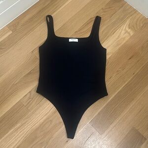 Aritzia Babaton Squareneck Black Bodysuit Size Large